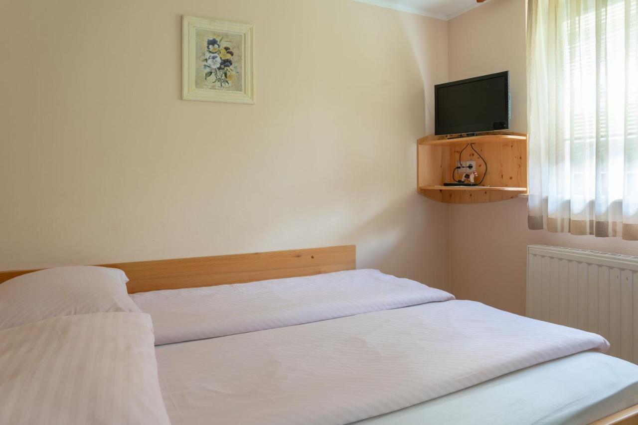 בוהין Apartments Maja By The River מראה חיצוני תמונה